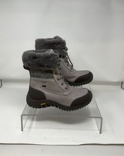 UGG Australia Adirondack II