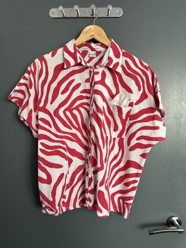 Vintage red and - , zebra