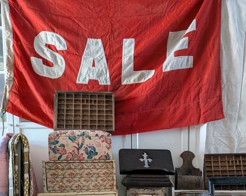 Large antique vintage ww11 red - ww11,