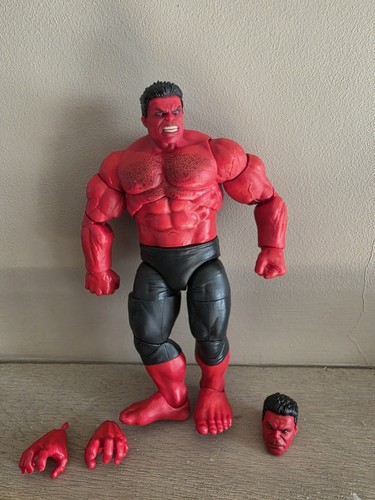 Marvel legends captain - marvel,