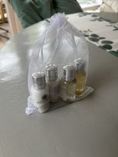 Molton brown travel size gift - molton,