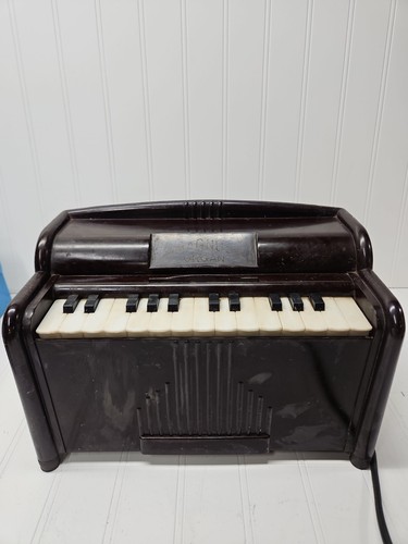 Vntg bakelite learners - bakelite,