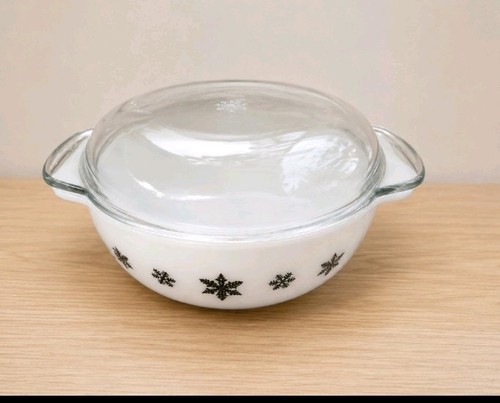 Vintage pyrex black gaiety - vintage,