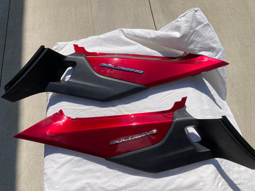 Honda gl1800 goldwing - honda, side