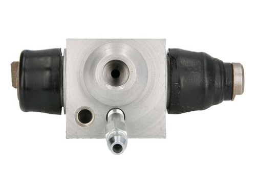 Brake cylinder rear right - cylinder,