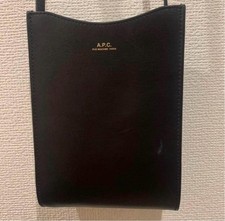 A.P.C. Black leather shoulder bag