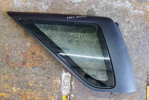 1998 2004 land rover - land,