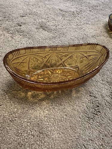 Vintage art deco amber - amber, pressed