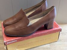 Ladies size 7 ( 40 ) Leather shoes Piccadilly by Pavers Comfort Shoes Tan Brazil