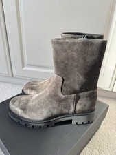 Massimo Dutti Split Suede