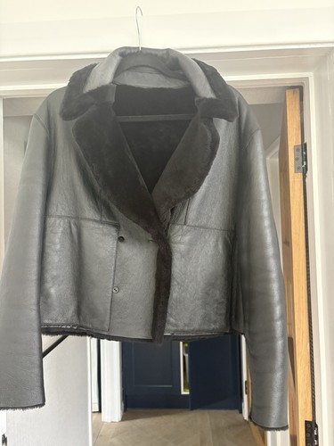 Black leather - +,