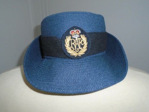 Raf womans hat with badge - raf,