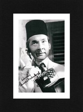 8X6 Mount KENNETH WILLIAMS Signed PHOTO Print Gift Ready To Frame CARRY ON
