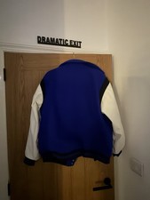 Women’s H&M baseball Varsity