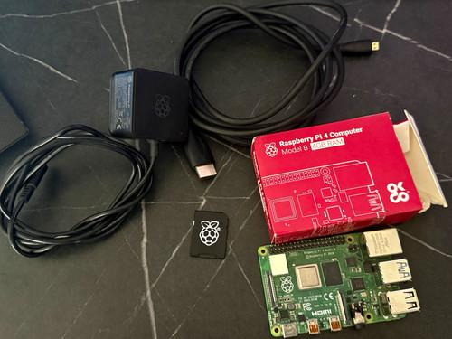 Raspberry model 4gb - model, +