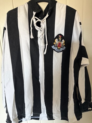 Newcastle united shirt retro - newcastle,