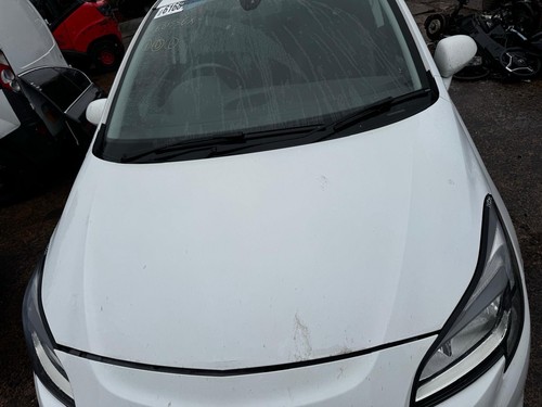 Vauxhall corsa 5dr white - vauxhall,