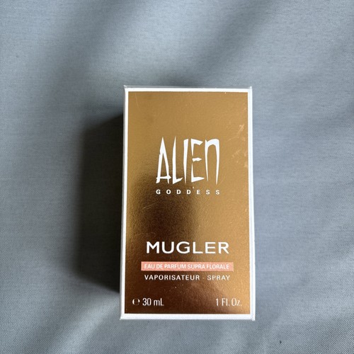Mugler alien goddess - goddess, supra