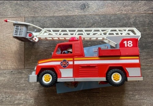 Playmobil 5980 fire engine - playmobil,