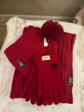 UGG Dark Red  Infinity, Scarf, Set￼NWT
