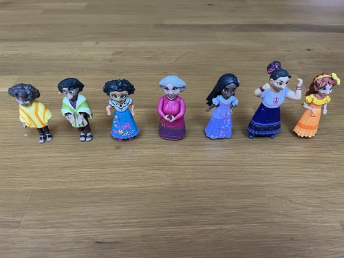 Encanto family 3inch - encanto,