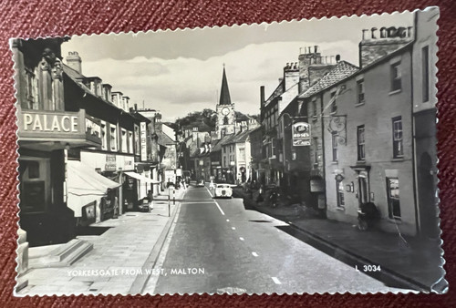 Vintage postcard malton - postcard,