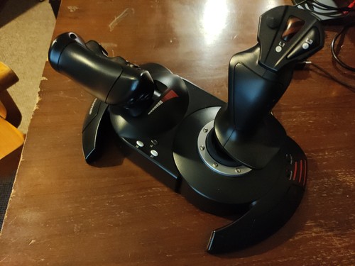 Thrustmaster flight hotas x - thrustmaster,