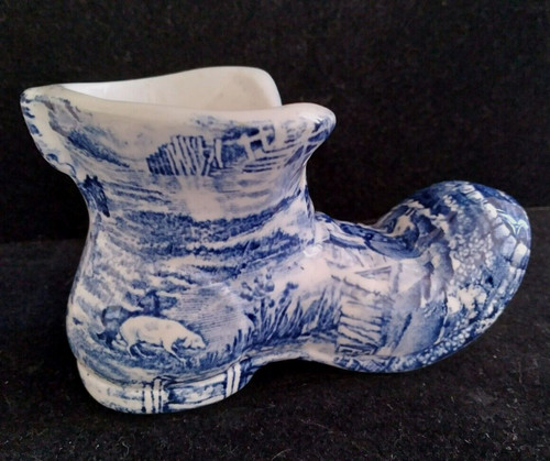 Porcelain boot figurine old - porcelain,