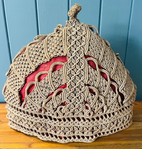 Vintage macrame tea - vintage, cosy