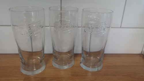 Carling pint glasses - 3x,
