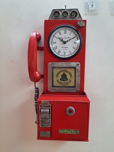 Metal red clock phone - red,