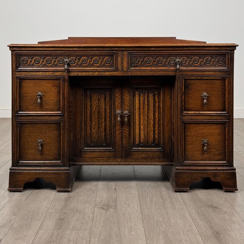 Antique 20th century carved - ,