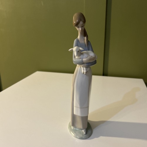 Lladro porcelain farm maiden
