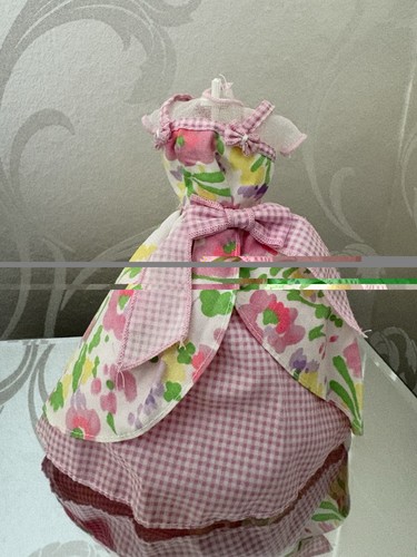 Barbie spring petals doll - spring,