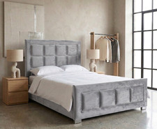 NEW LIZZI PANEL BLACK PLUSH