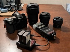 Panasonic Lumix G9 + 12–60mm, 35–100mm, 100–300mm & Godox TT350 Flash
