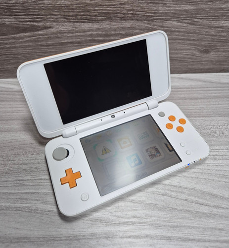 Faulty nintendo new 2ds - faulty, xl