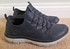 Skechers Navy Blue Dual-Lite