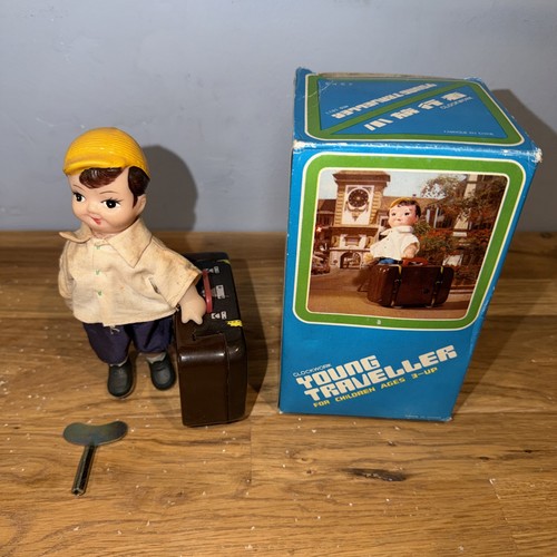 Vintage 5823 clockwork - vintage,