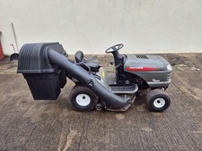 Craftsman LT1000 42” Cutting Deck Ride On Mower.