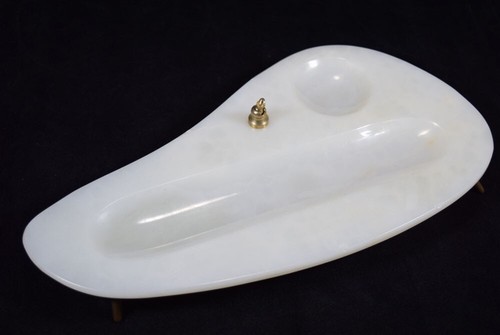 Vintage kidney shaped onyx - shaped,