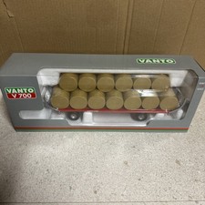 Universal Hobbies Vanto V700