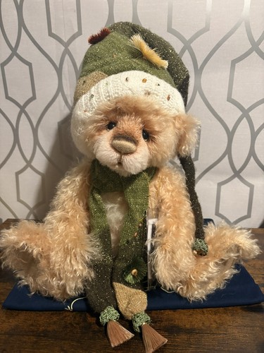 Charlie bears wilbur stunning - bears,