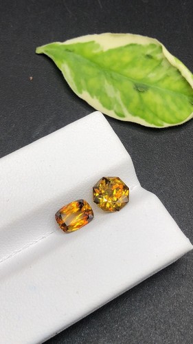 80ct natural sphene - natural,