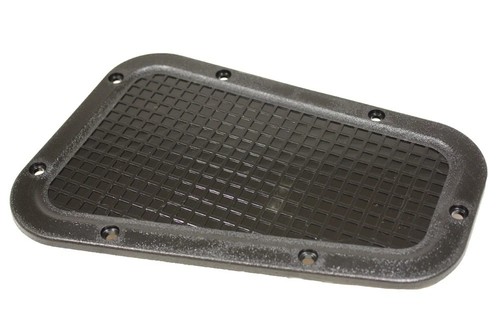 Land rover defender - land, wing