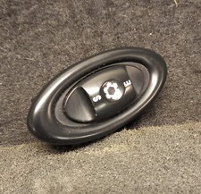  MGZT, Rover 75. Auto gearbox control mode, push/push switch. (YUG102060PUY).