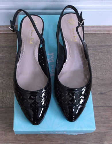 Van dal black - van-dal, patent