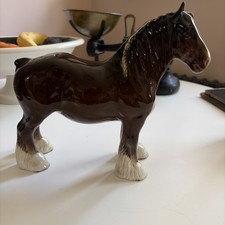BESWICK HORSE SHIRE MARE MODEL