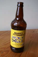 Monty Python Holy (Gr)Ail –