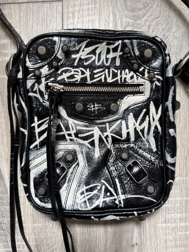 Balenciaga graffiti cagole - la,